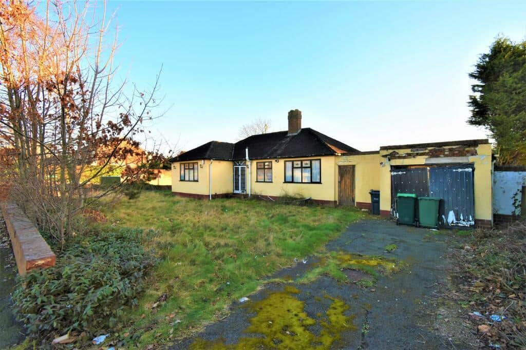Property at Greenside Way, Walsall