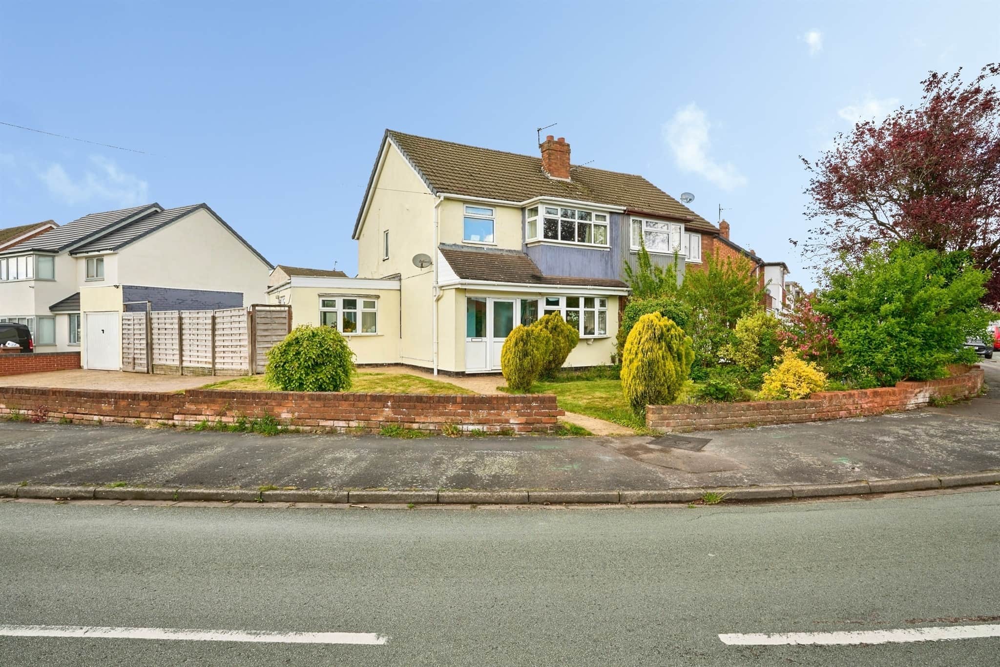 Property at Sandringham Avenue, Willenhall