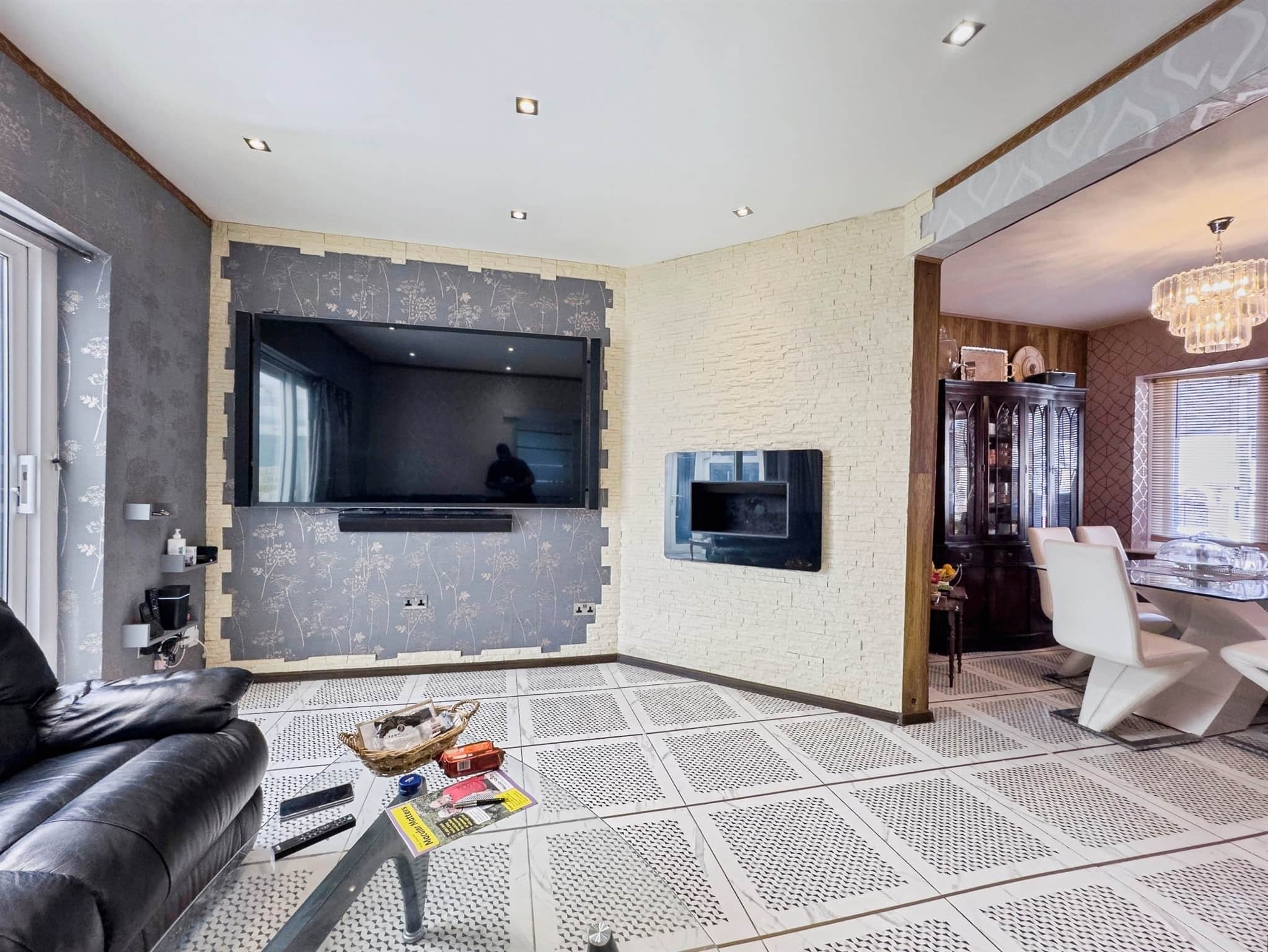 Property at Cannock Road, Wolverhampton