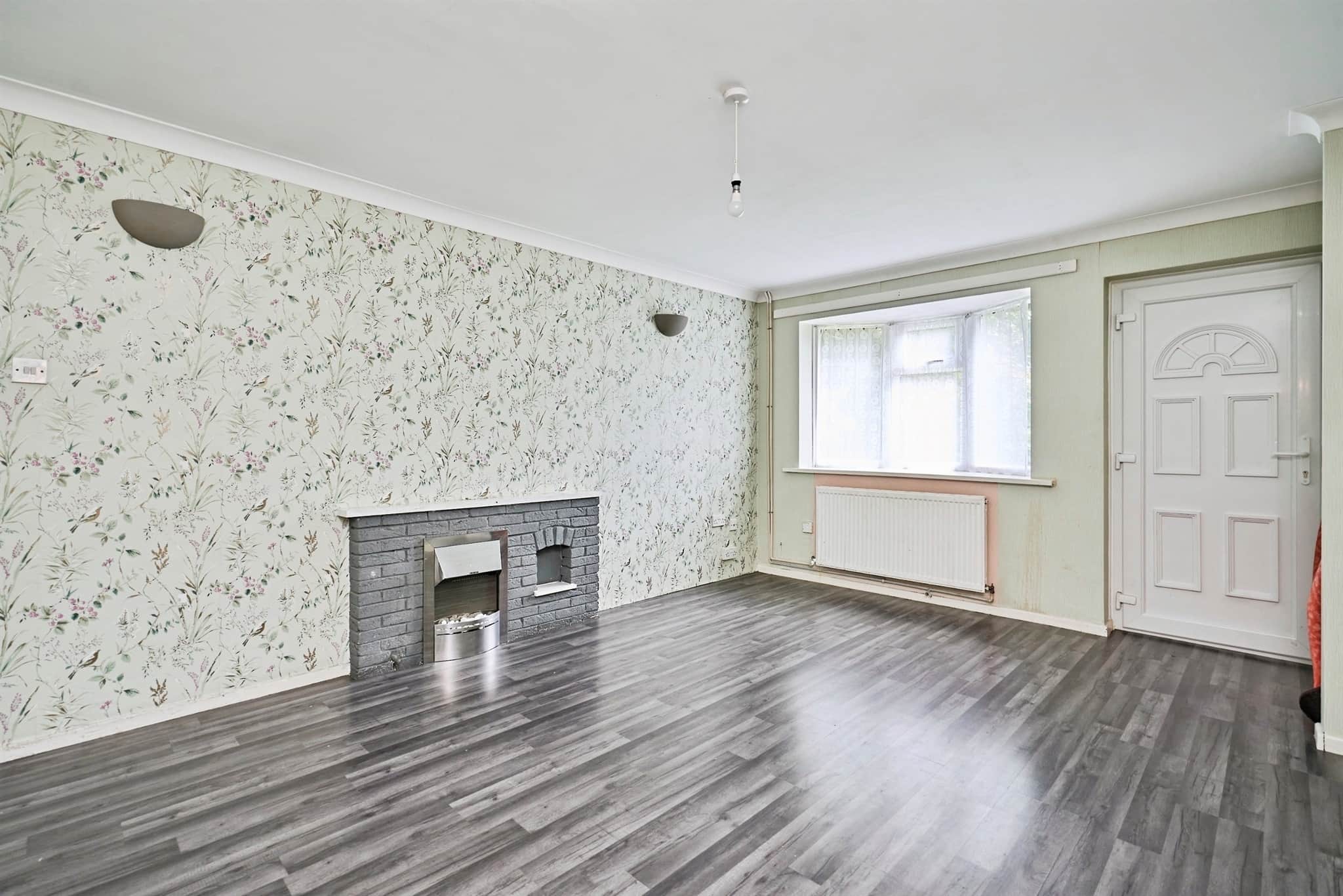 Property at Circuit Close, Willenhall