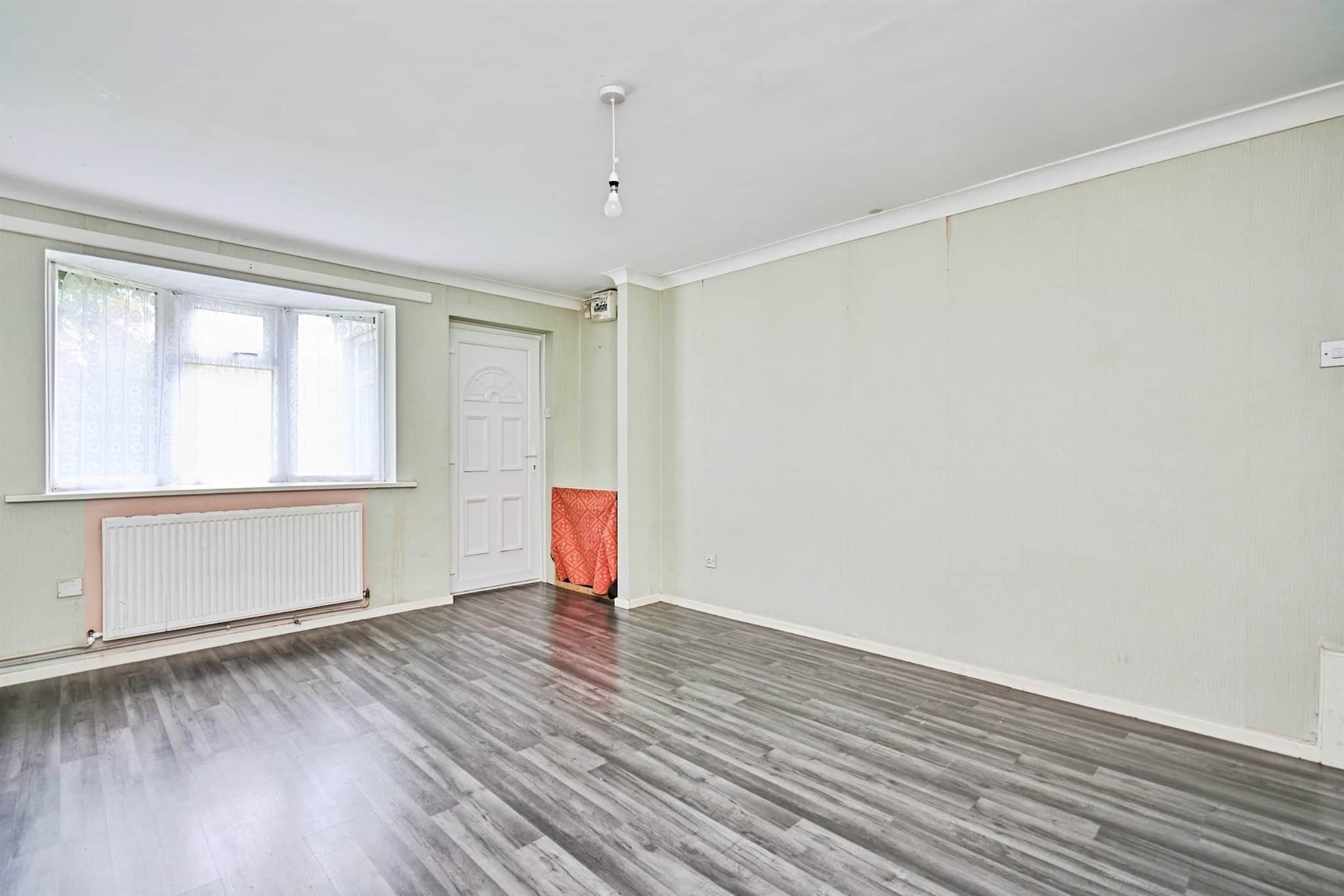 Property at Circuit Close, Willenhall