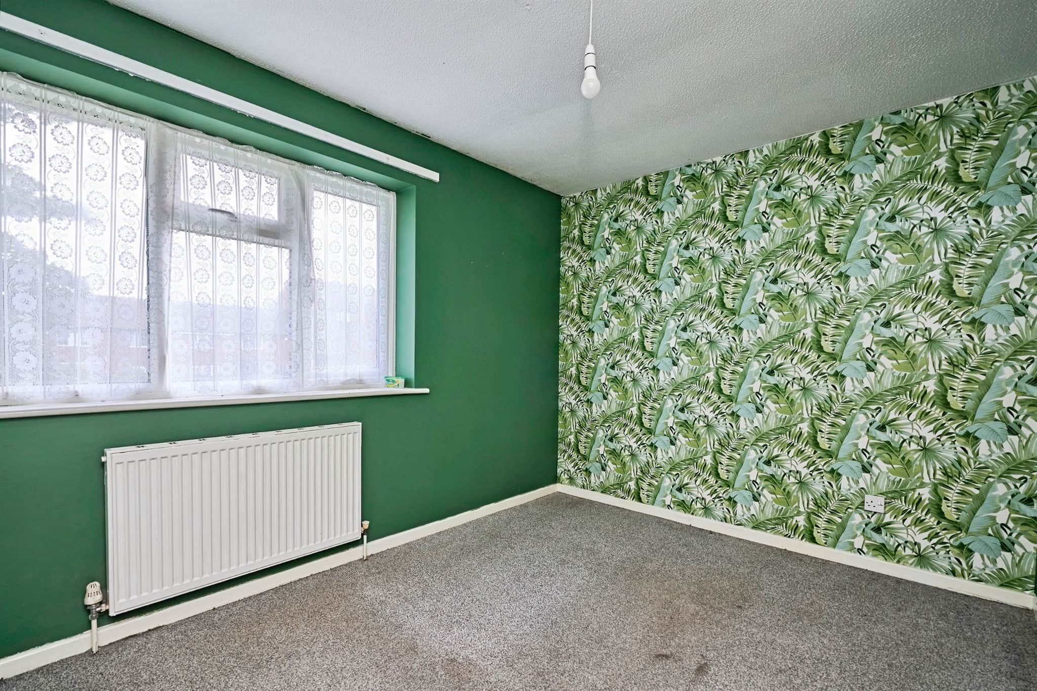 Property at Circuit Close, Willenhall
