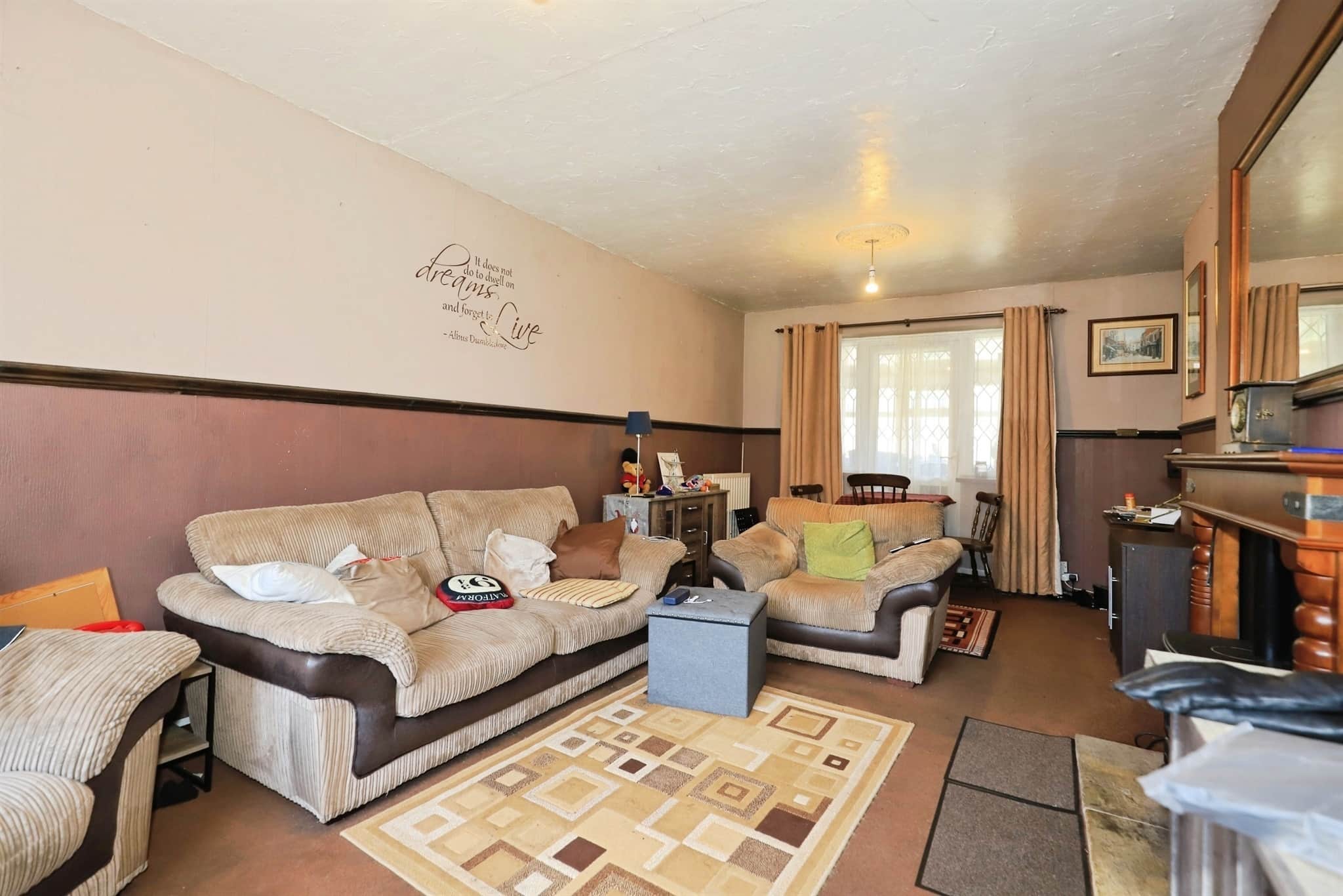 Property at Broadmeadow Green, Bilston