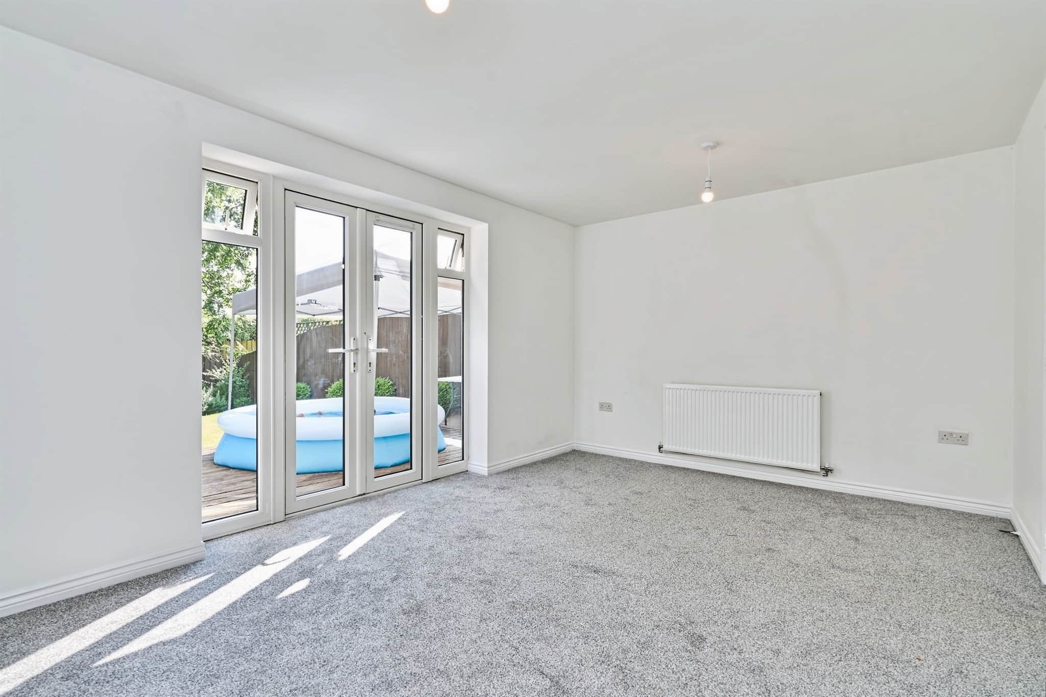 Property at Lakelot Close, Willenhall