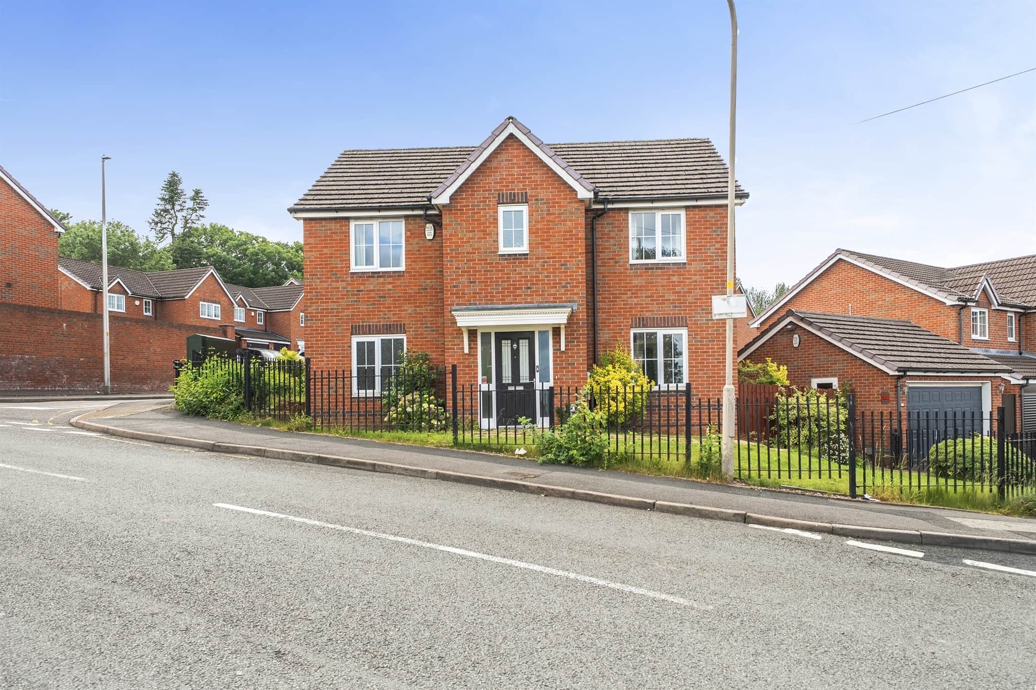 Property at Wakeman Drive, Tividale, Oldbury