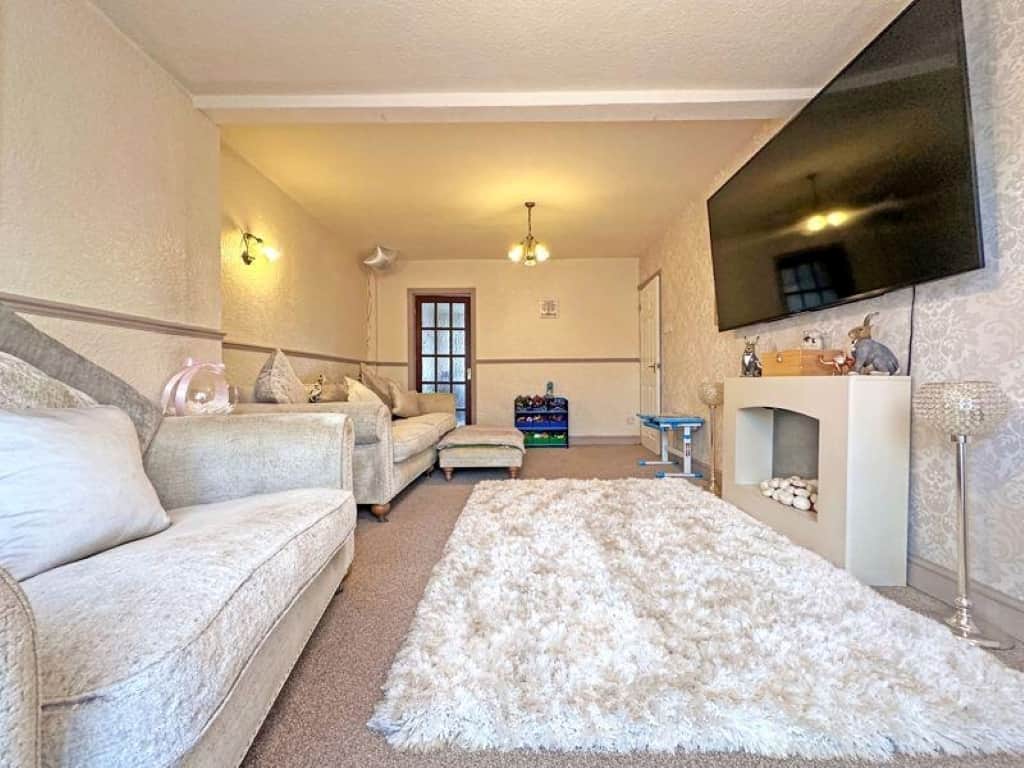 Property at Bertram Close, Tipton