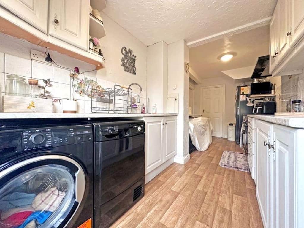 Property at Bertram Close, Tipton
