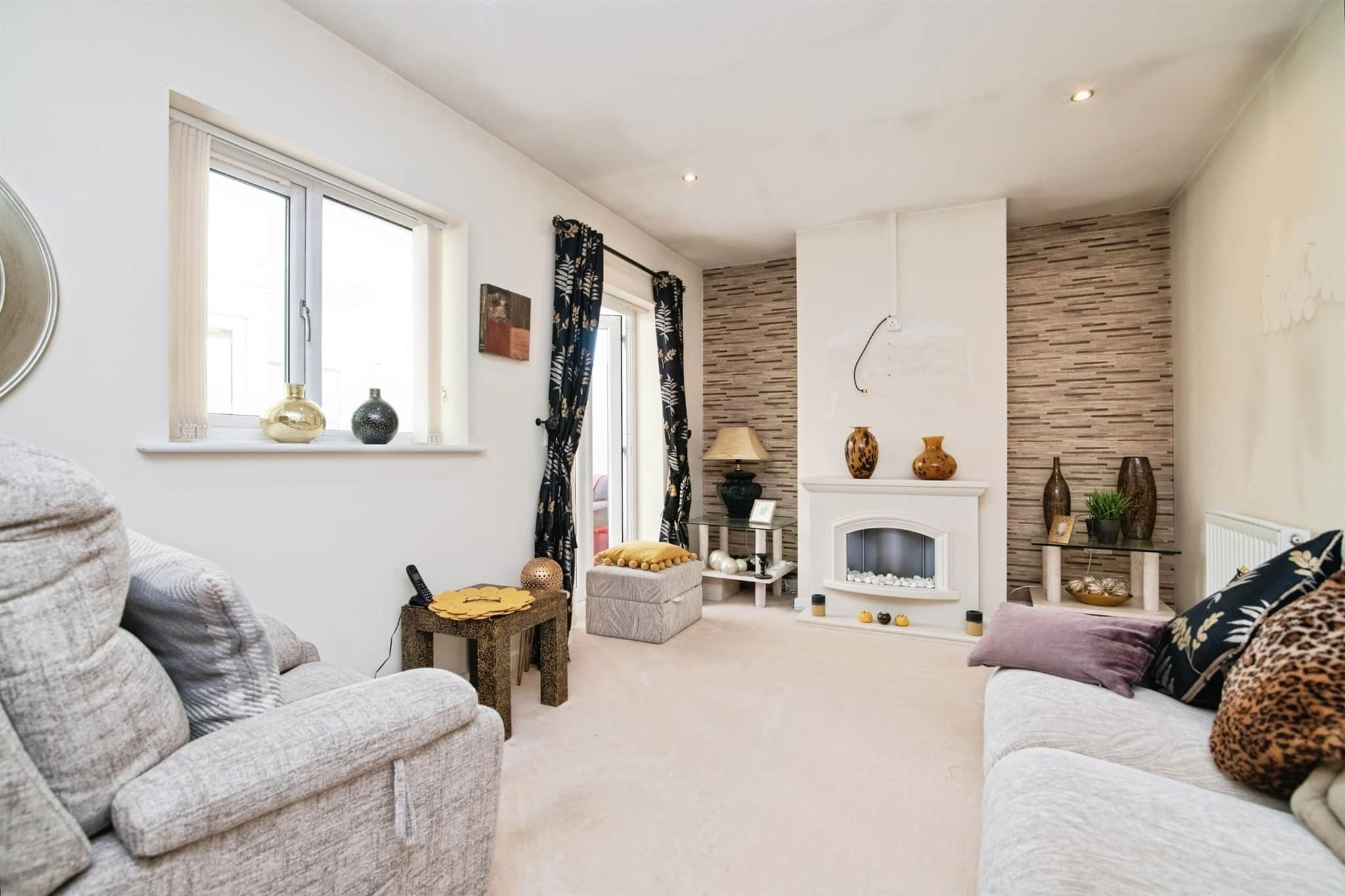 Property at The Oaks, Elizabeth Walk, Tipton