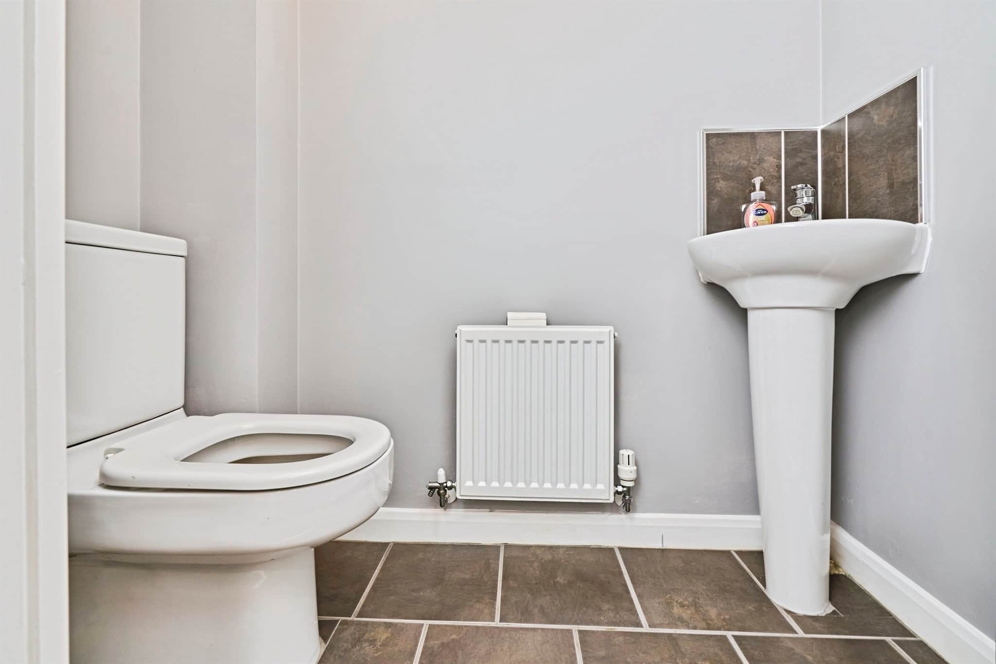 Property at Parkers Way, Tipton