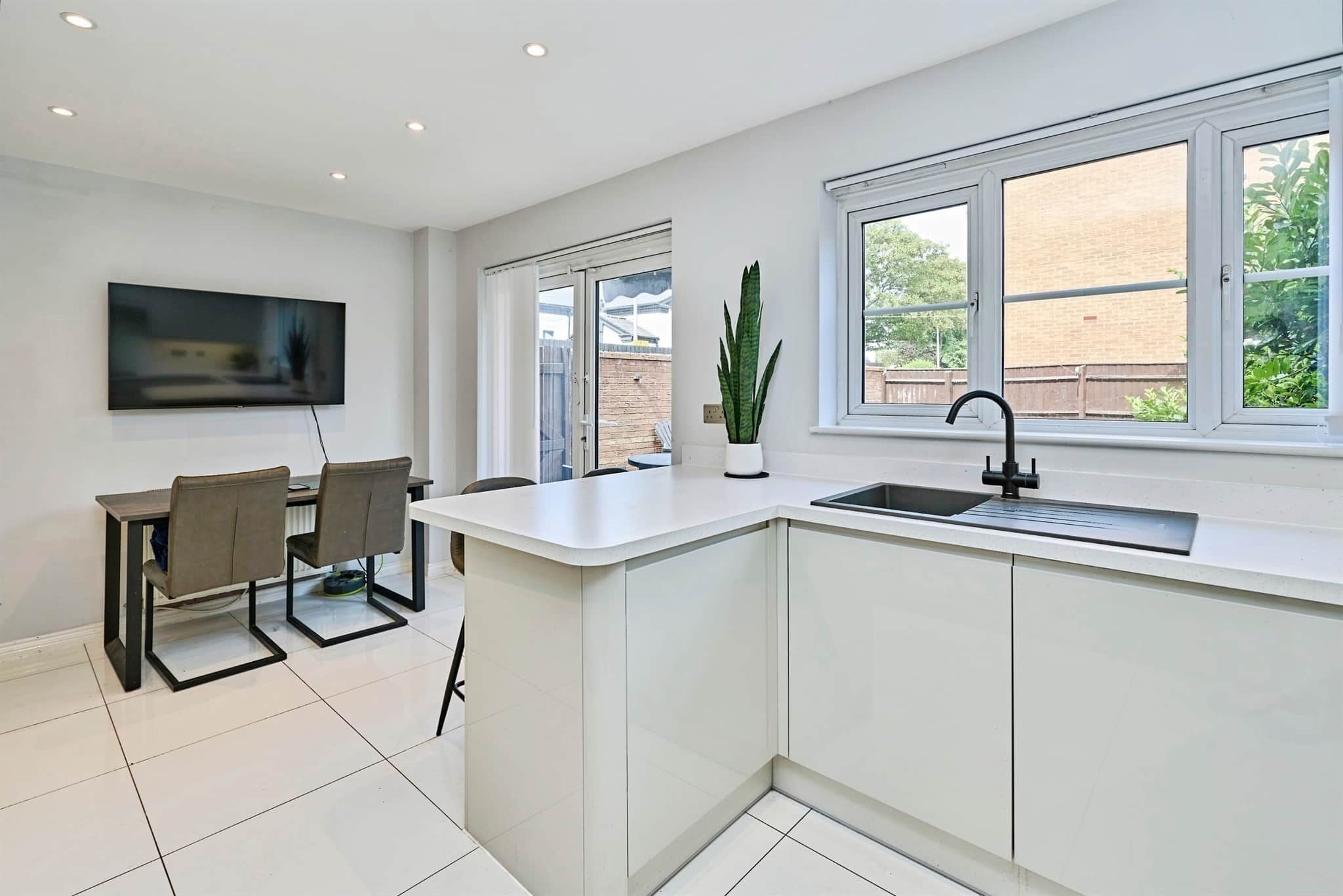 Property at Darbys Way, Tipton
