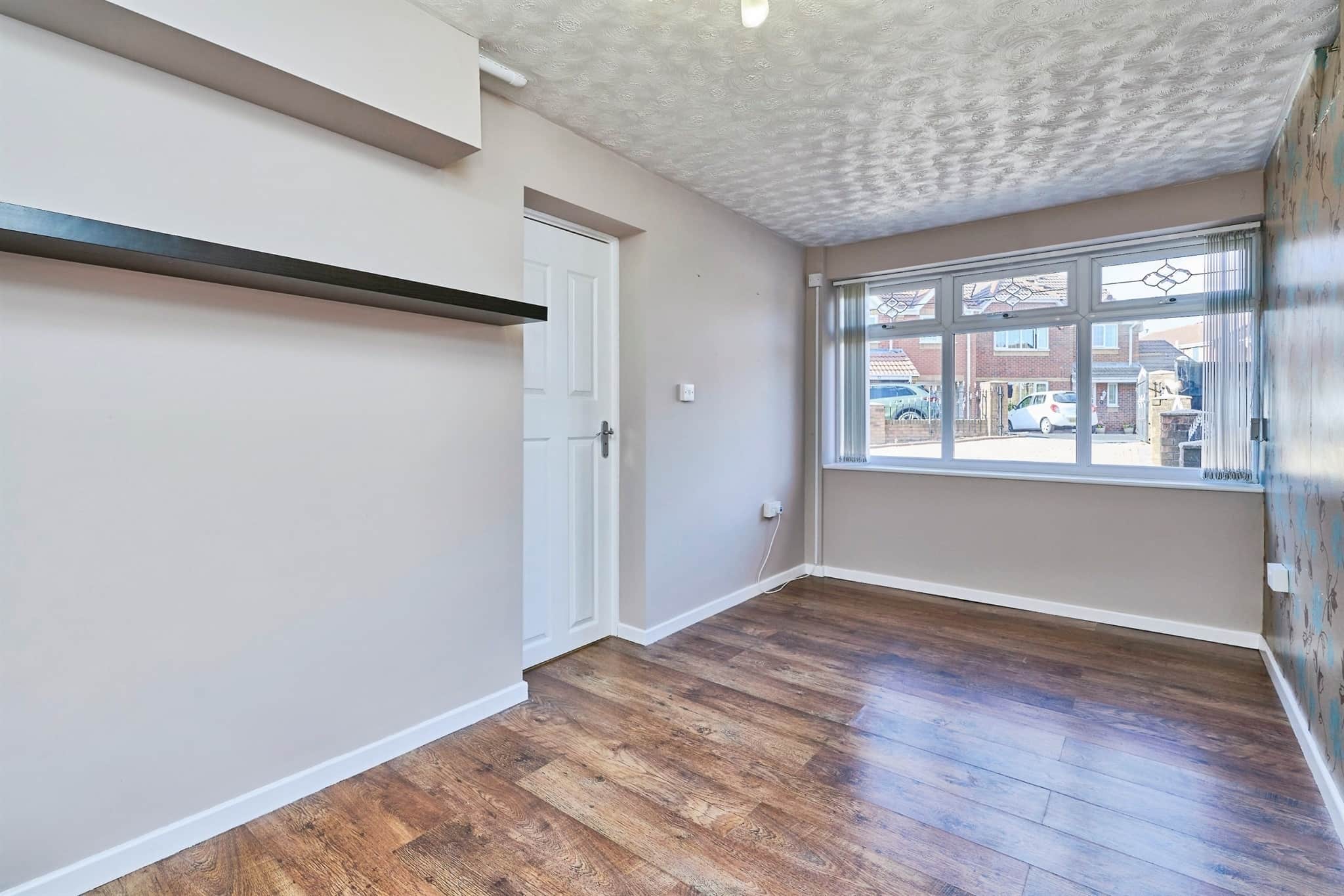 Property at Cory Croft, Tipton