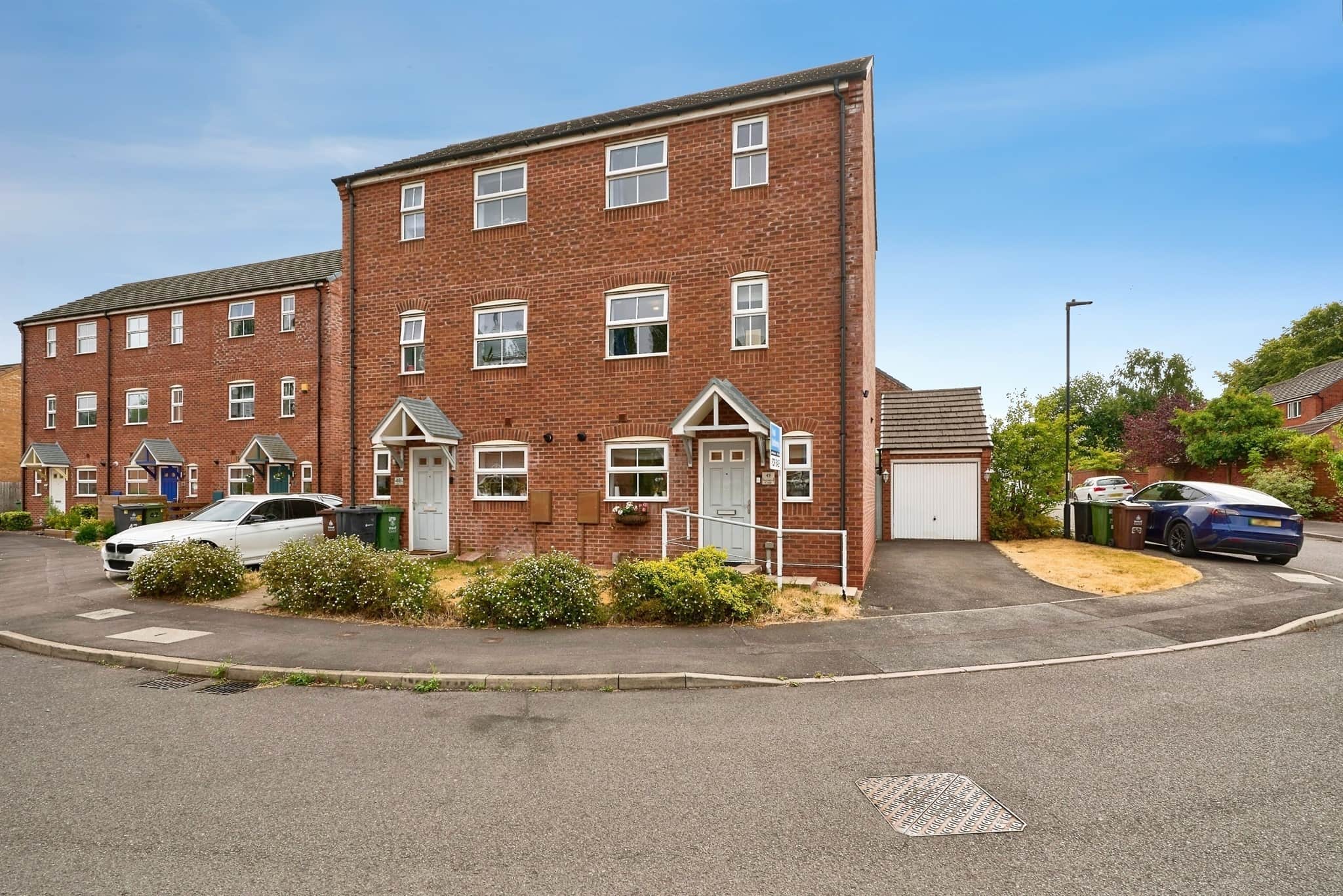 Property at Pitchwood Close, Darlaston, Wednesbury