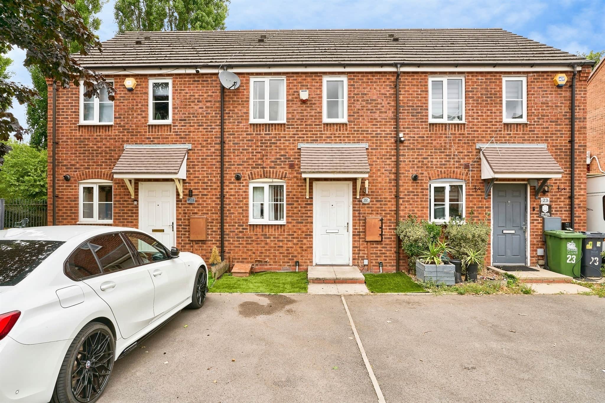 Property at Pitchwood Close, Darlaston, Wednesbury