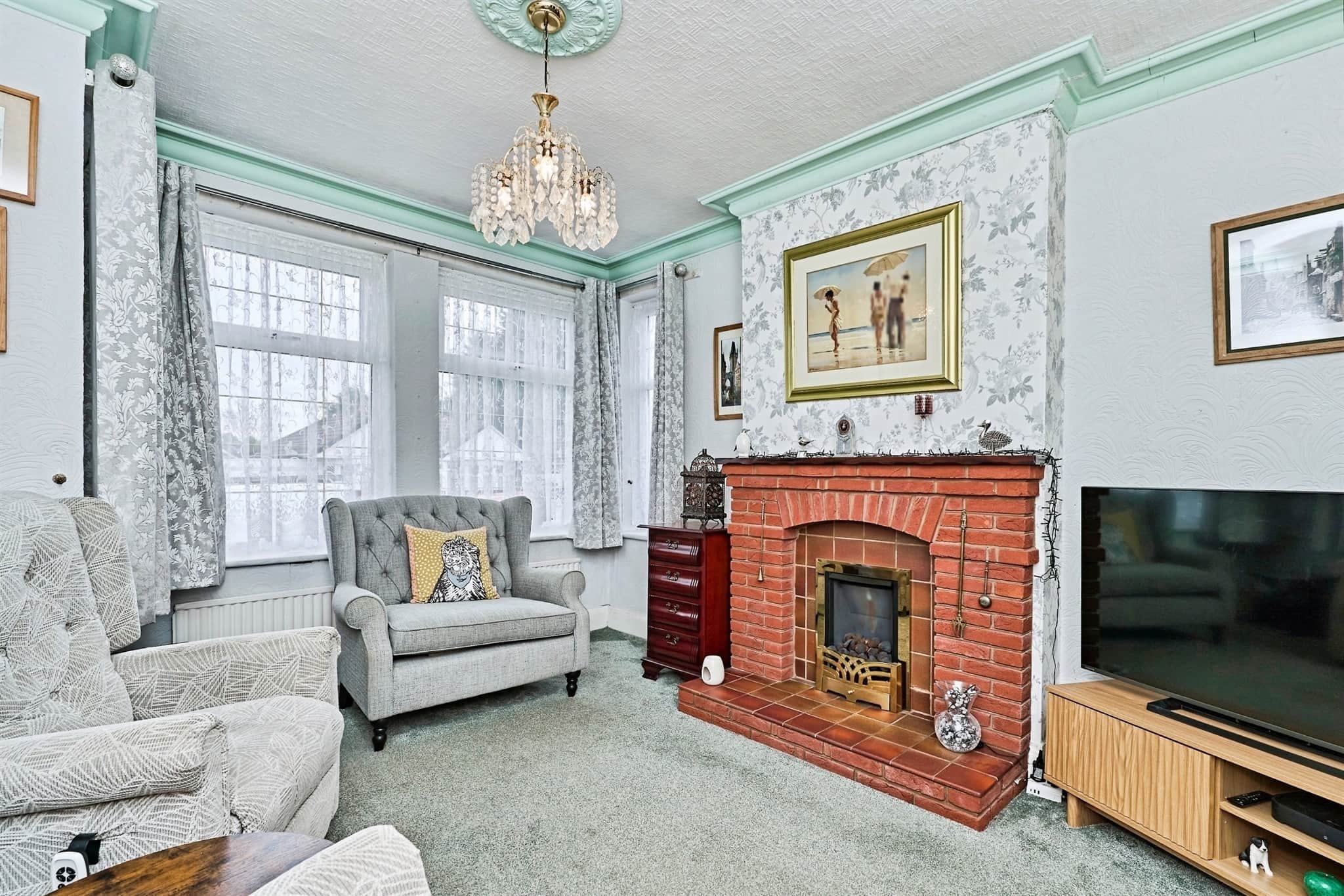 Property at Uplands Avenue, Willenhall