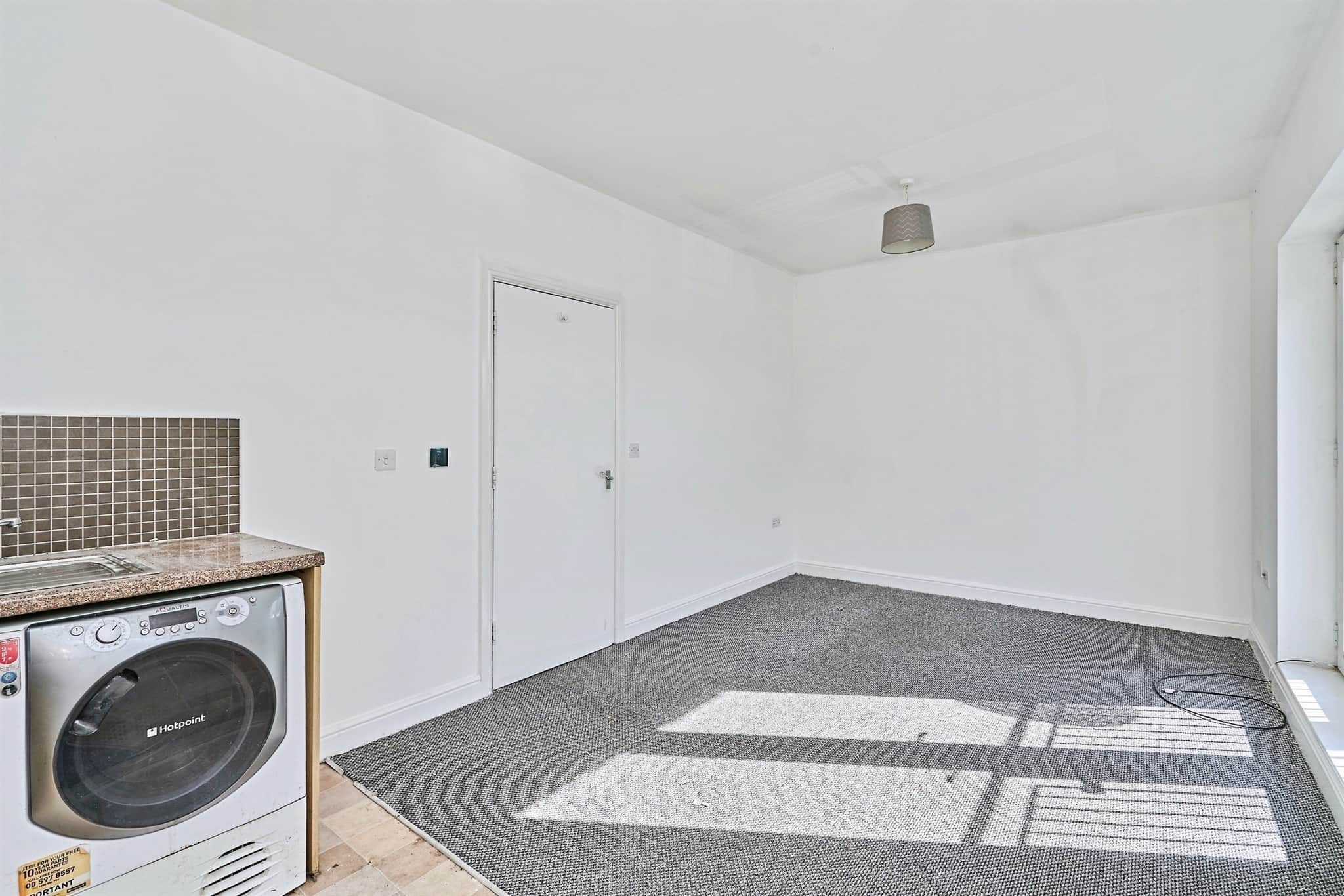 Property at Brickhouse Lane South, Tipton