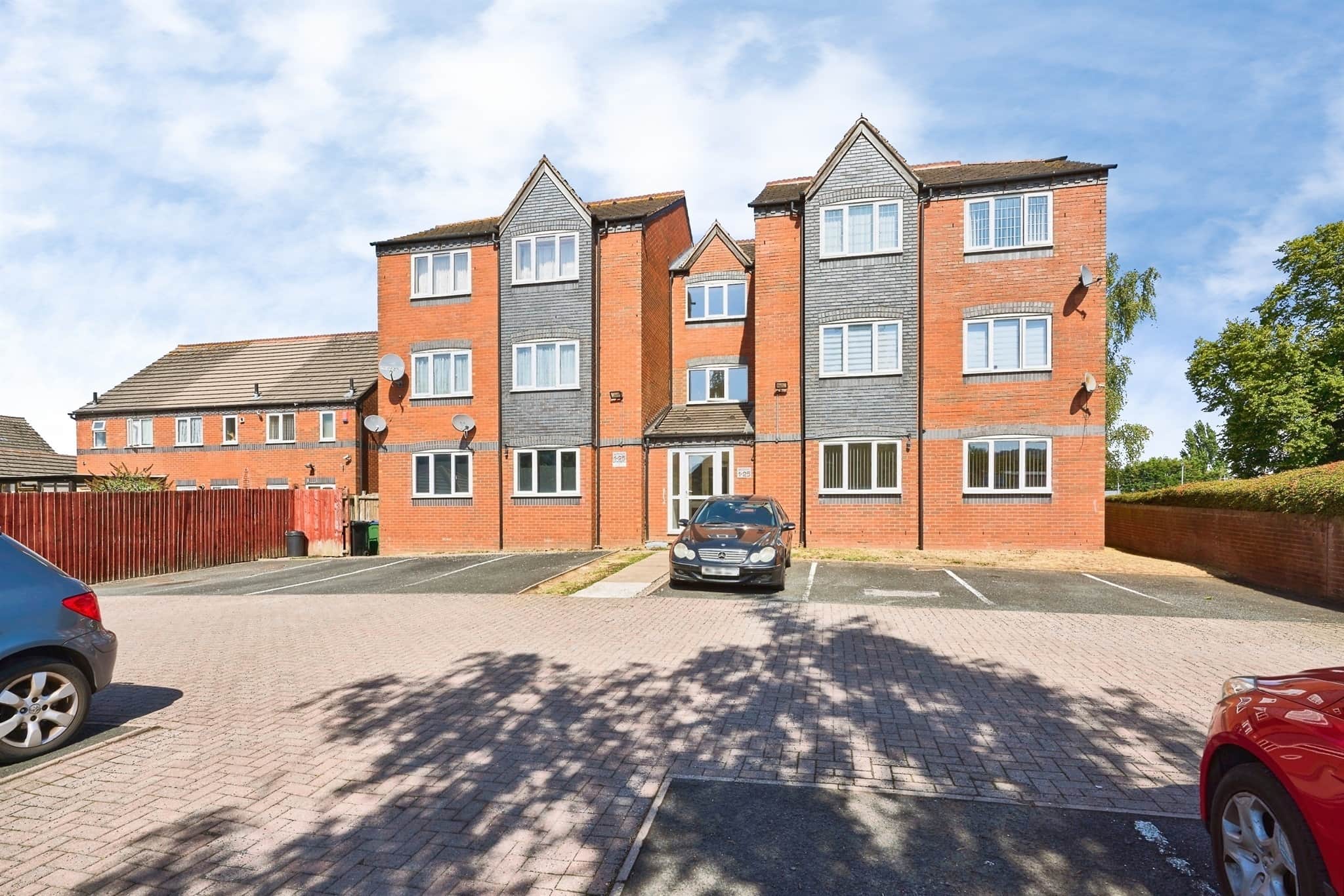 Property at Brindlefields Way, Tipton