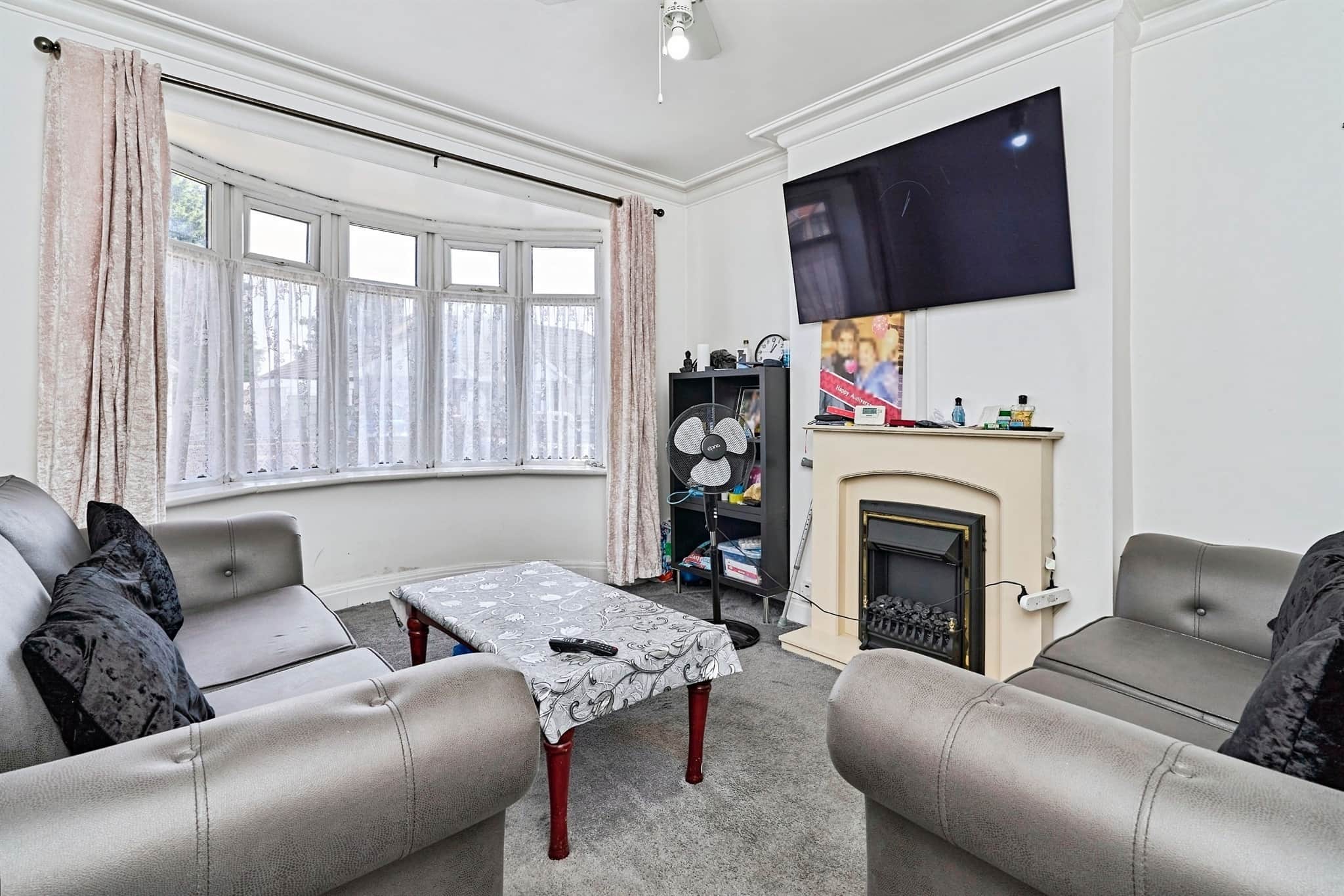Property at Uplands Avenue, Willenhall