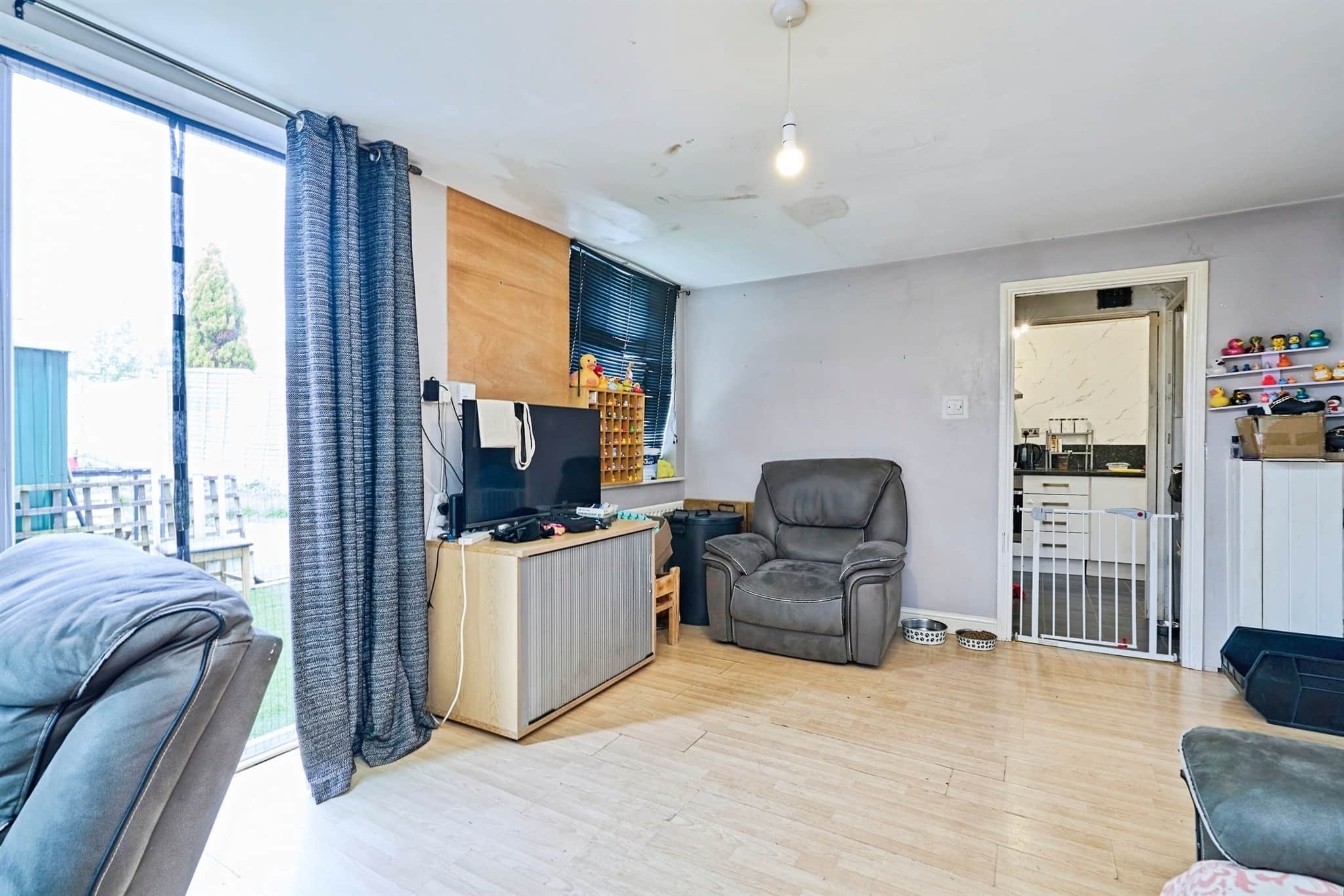 Property at Kipling Close, Tipton