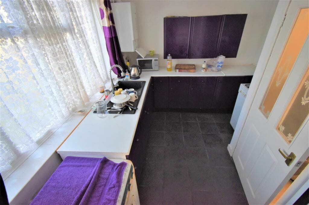 Property at Greenside Way, Walsall