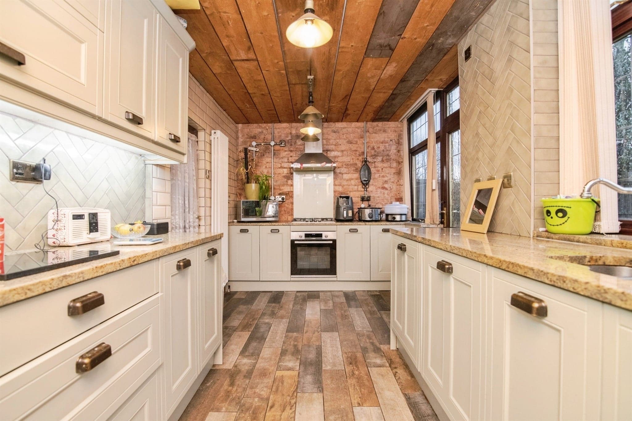 Property at Woodcroft Avenue, Tipton