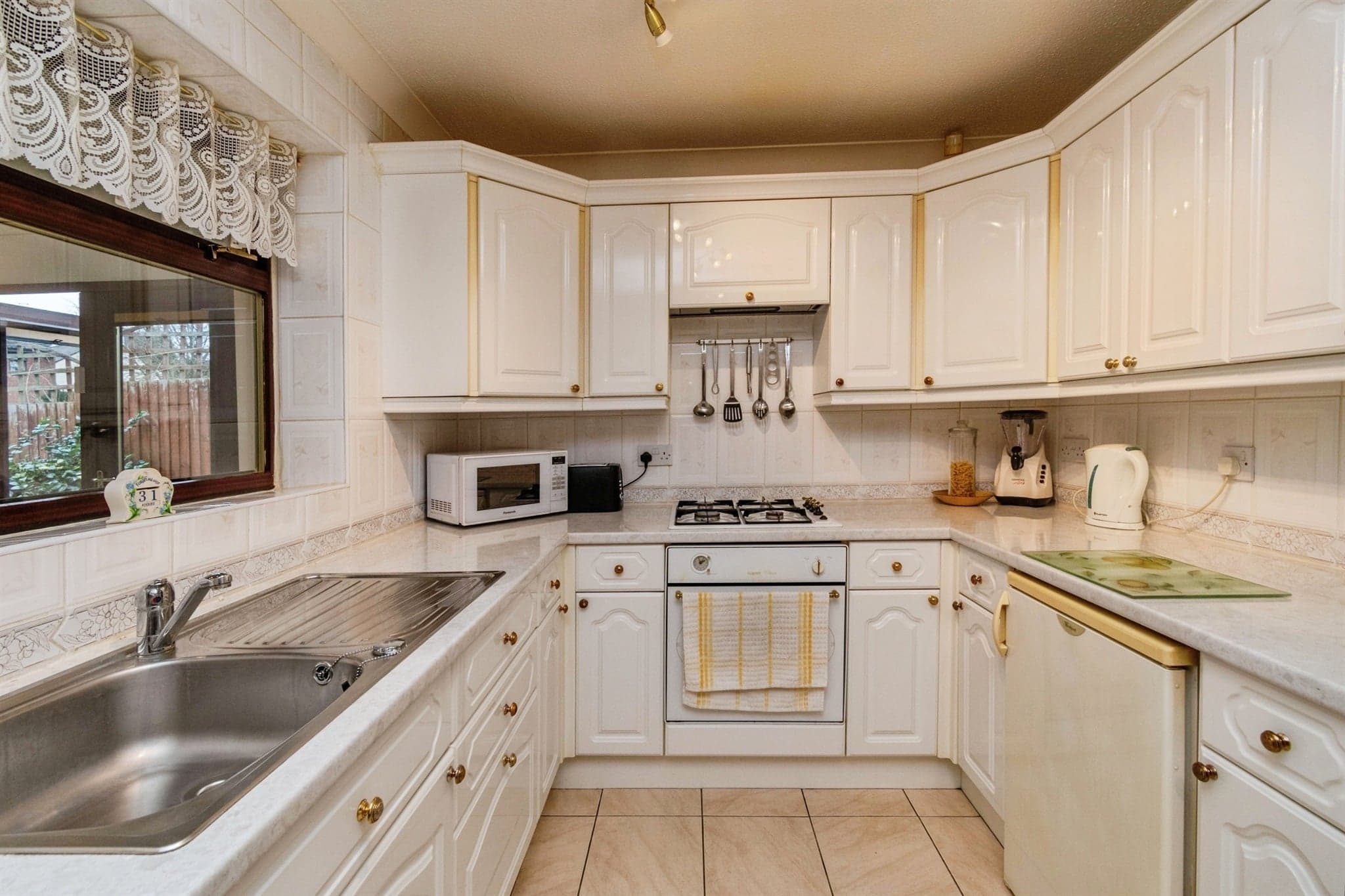 Property at Peel Close, Darlaston, Wednesbury
