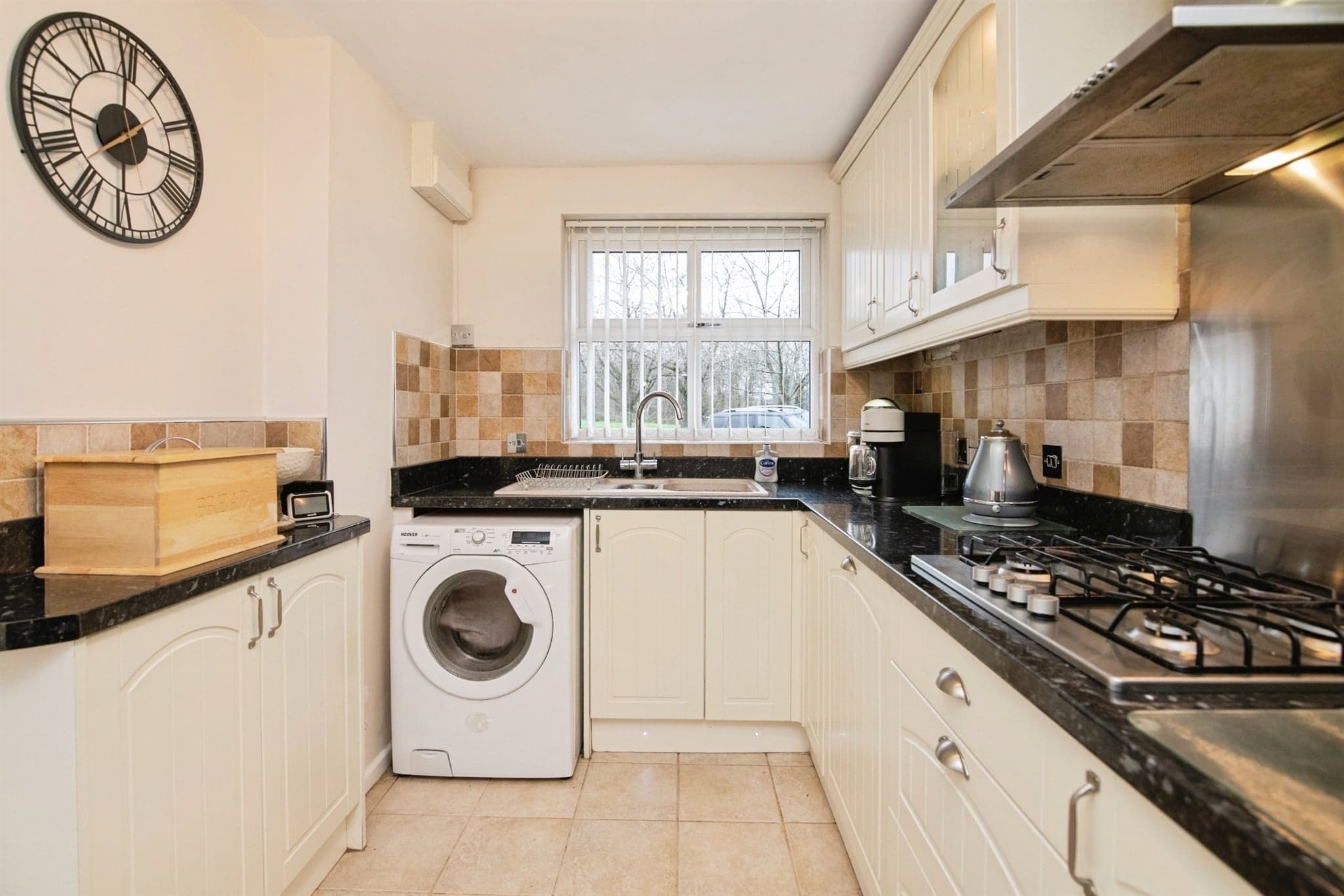 Property at Devine Croft, Tipton