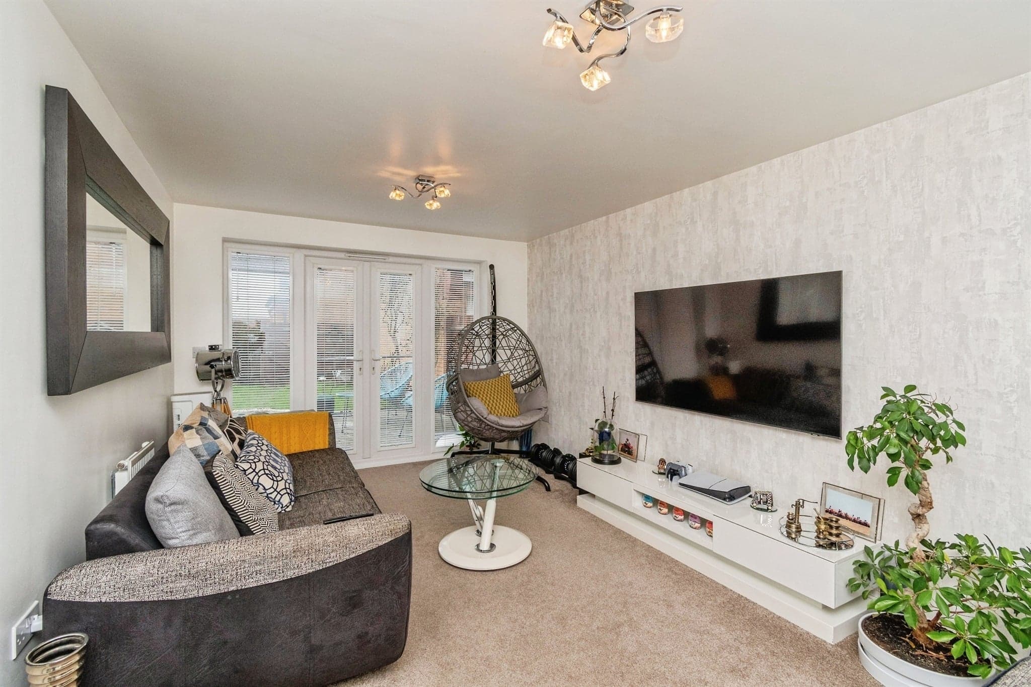 Property at Cartbridge Lane South, Walsall