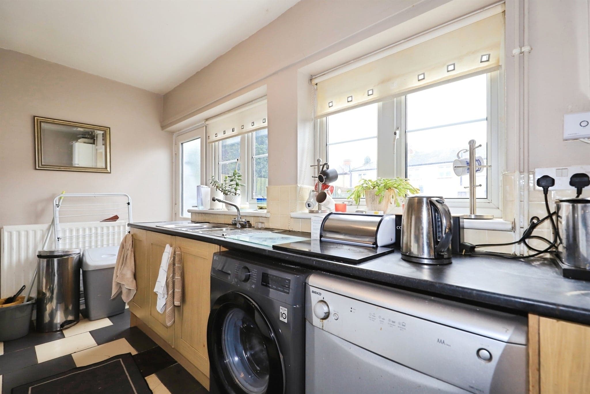 Property at Chatwin Place, Bilston