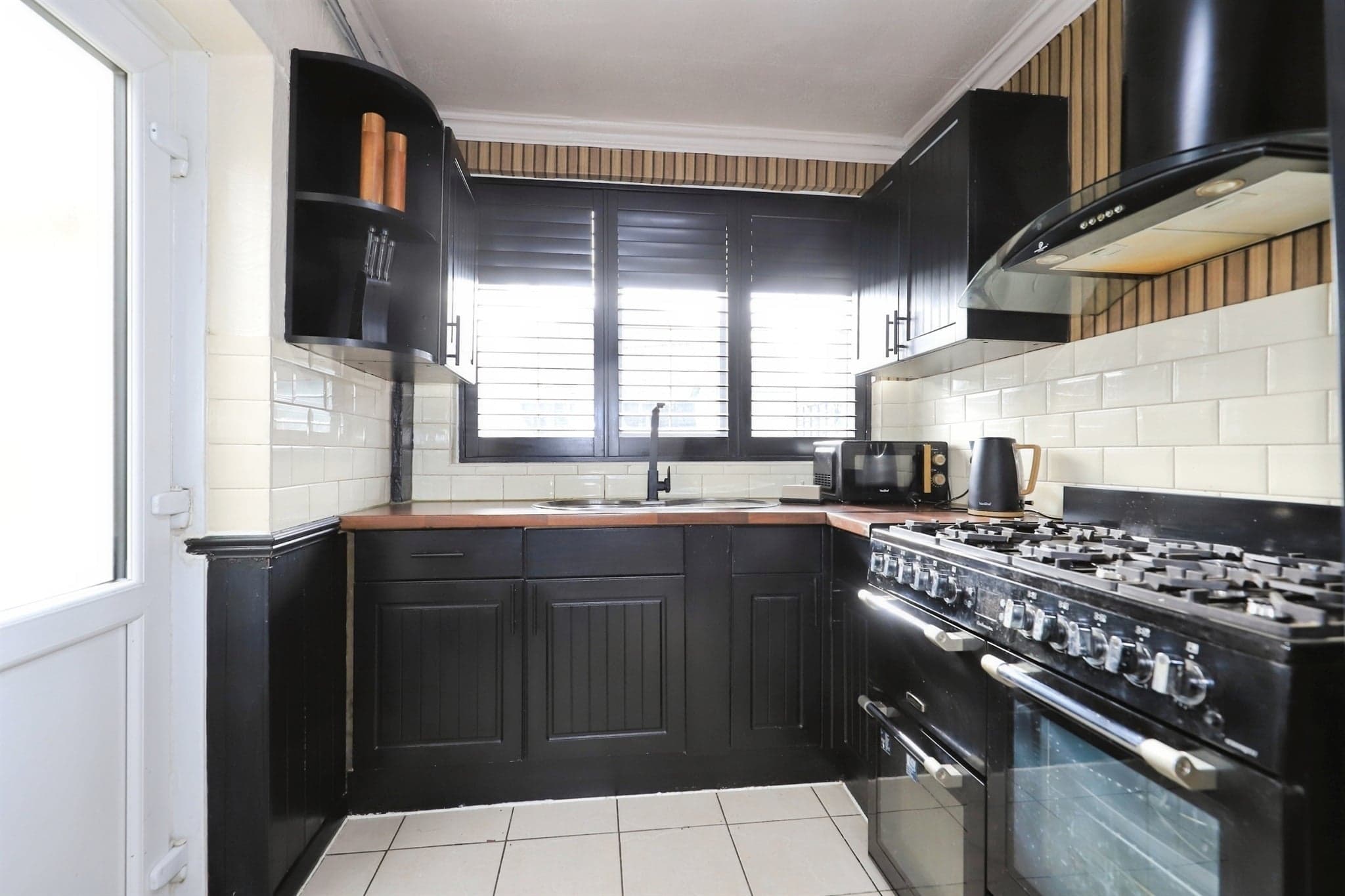 Property at Birmingham New Road, Bilston