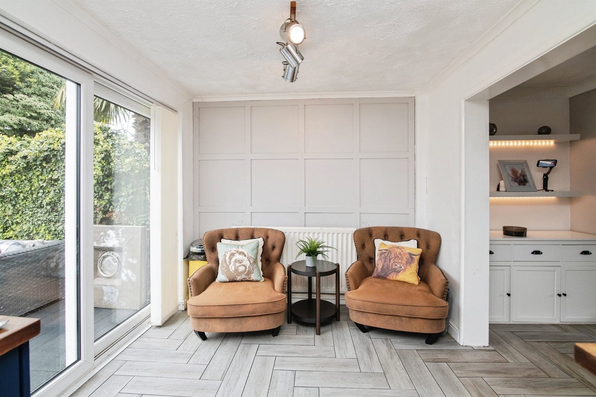 Property at Dixon Close, Tipton