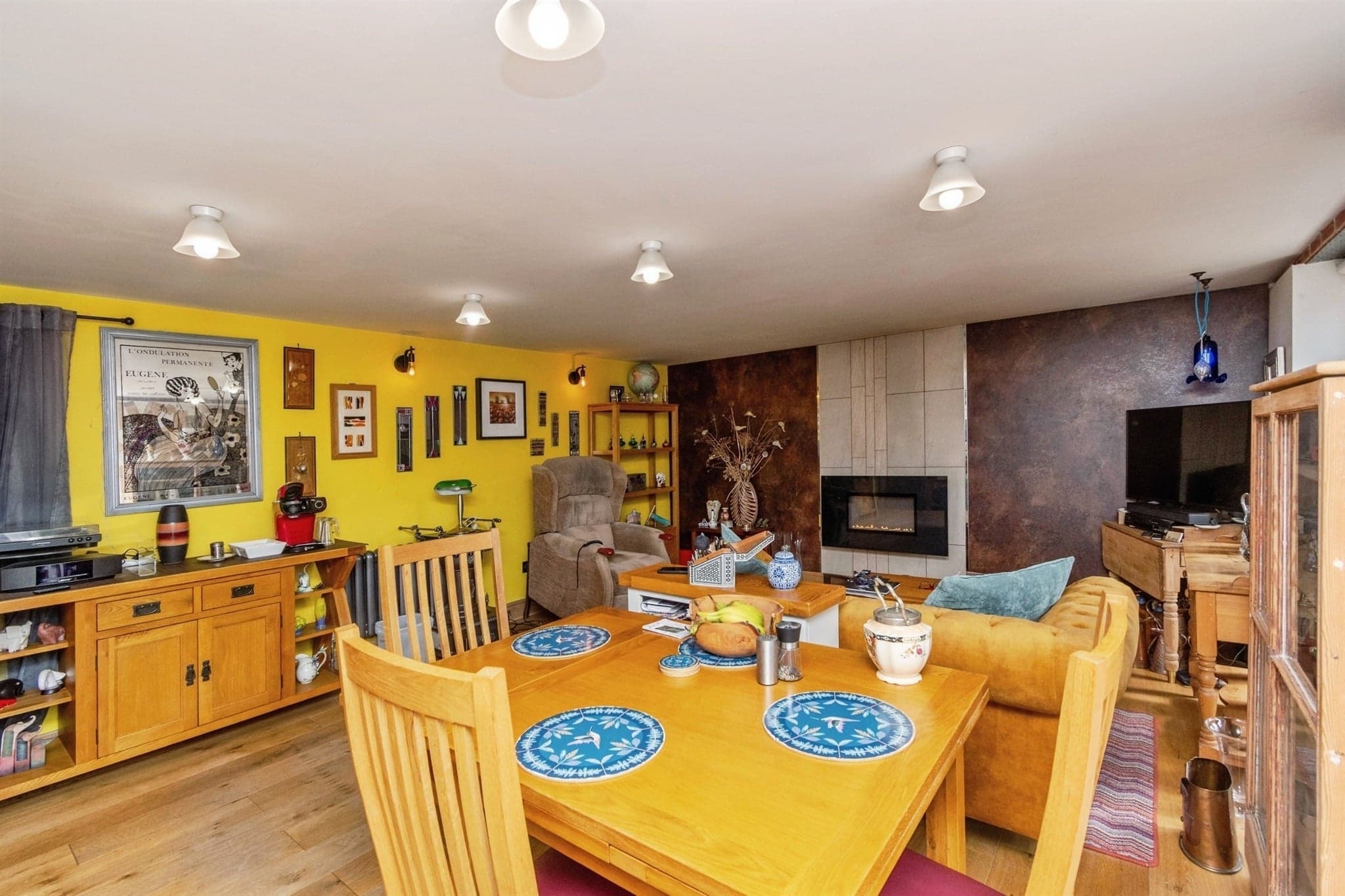 Property at Edinburgh Road, Bilston