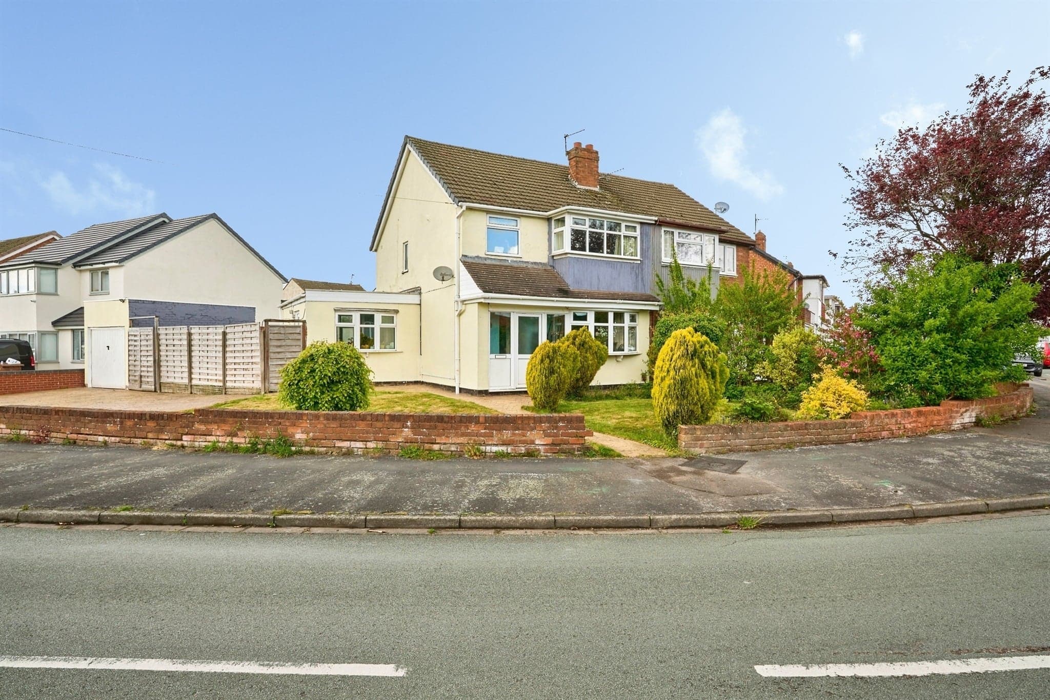 Property at Sandringham Avenue, Willenhall