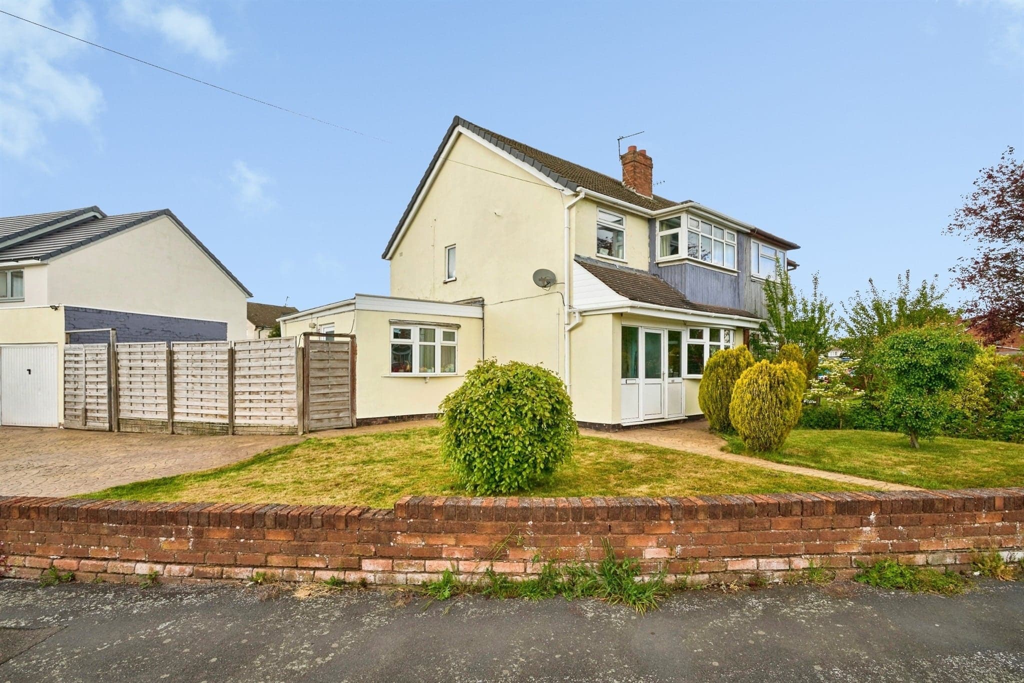 Property at Sandringham Avenue, Willenhall